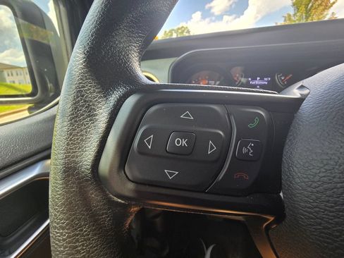 Used 2024 Jeep Wrangler Unlimited Sport AWD/4WD image 23