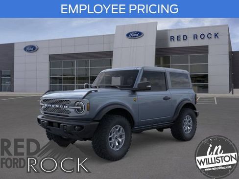 New 2023 Ford Bronco Badlands AWD/4WD image 2