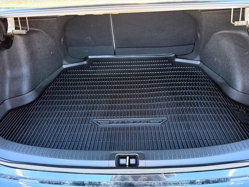 Used 2023 Toyota Corolla LE image 23