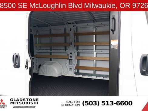 Used 2025 RAM ProMaster 2500 w/ U-Haul Equipment Group FWD image 18
