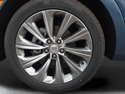 New 2026 Buick Envista Avenir image 37