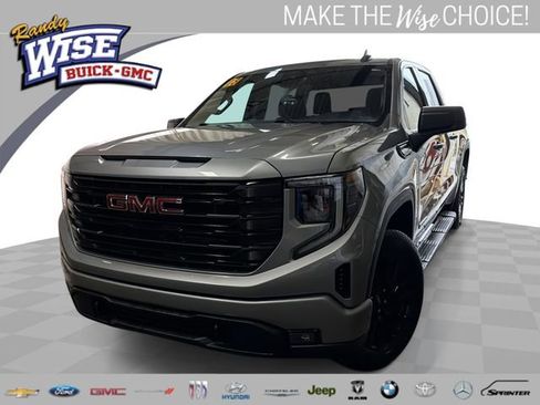 Used 2023 GMC Sierra 1500 Elevation image 1