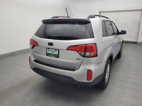 Used 2014 Kia Sorento LX w/ Premium Package FWD image 7