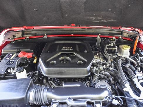 Used 2021 Jeep Wrangler Unlimited Sahara w/ Safety Group image 26