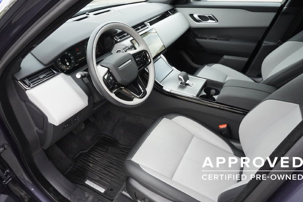 Used 2026 Land Rover Range Rover Velar S AWD/4WD image 18