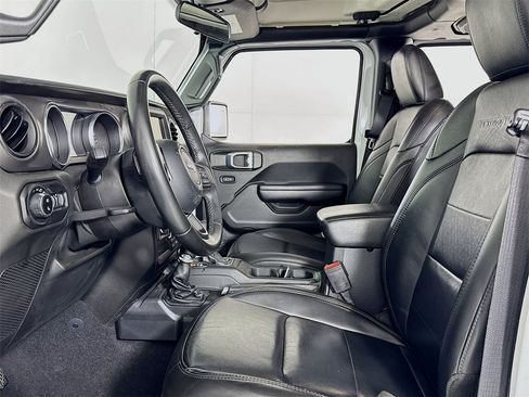 Used 2021 Jeep Gladiator Sport image 13