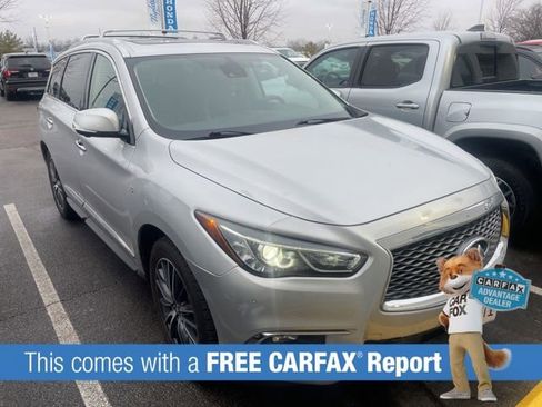 Used 2018 INFINITI QX60 Luxe w/ Deluxe Technology Package image 2
