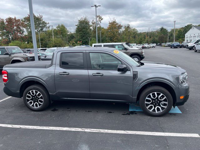 Certified 2024 Ford Maverick Lariat AWD/4WD image 2