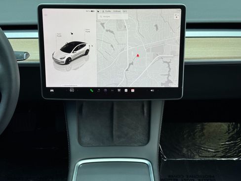 Used 2023 Tesla Model 3 Standard Range RWD image 21