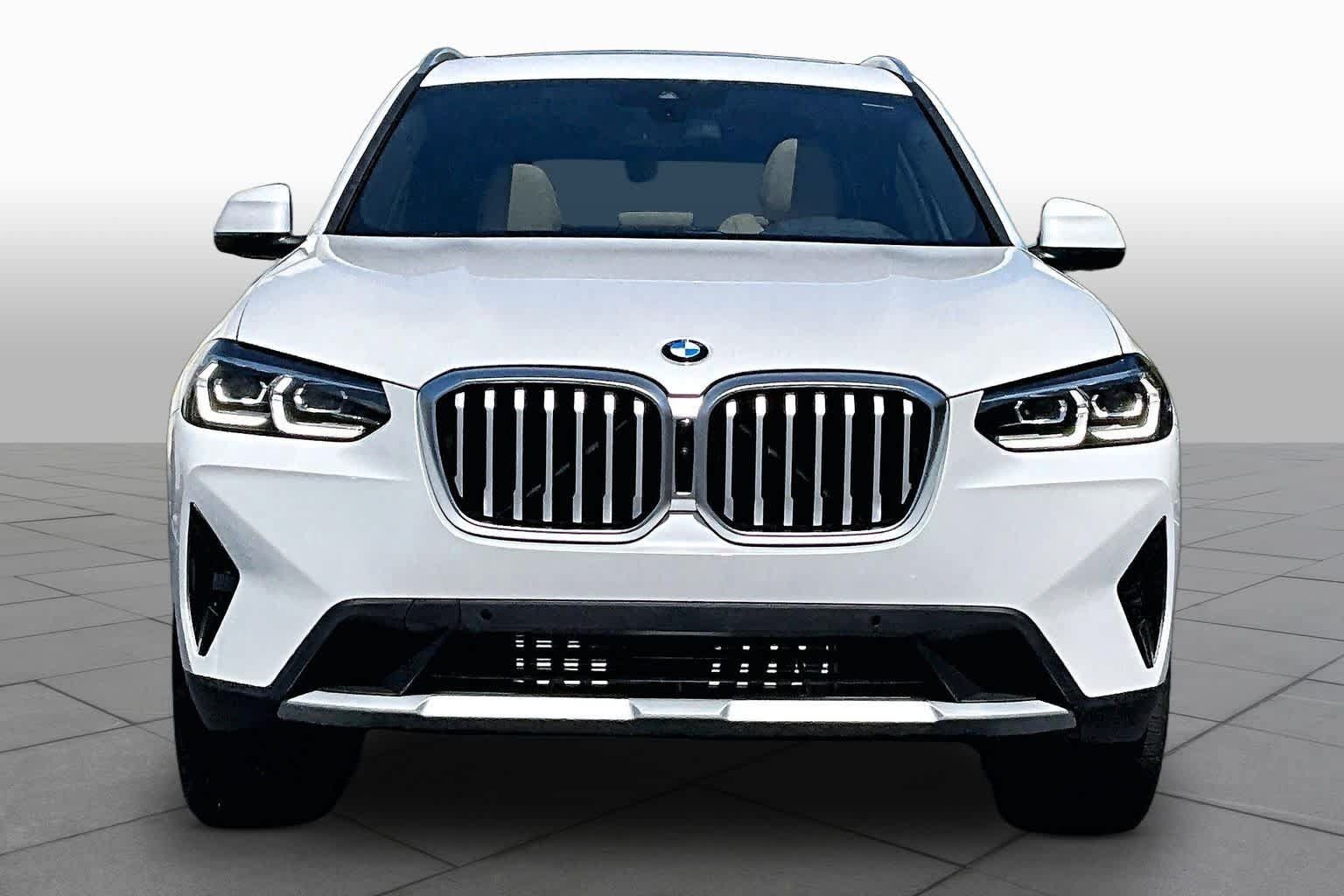 Used 2024 BMW X3 xDrive30i w/ Convenience Package AWD/4WD image 4