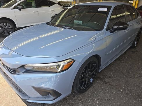 Used 2022 Honda Civic Sport image 1