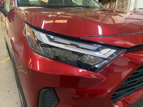 Used 2025 Toyota RAV4 LE image 34