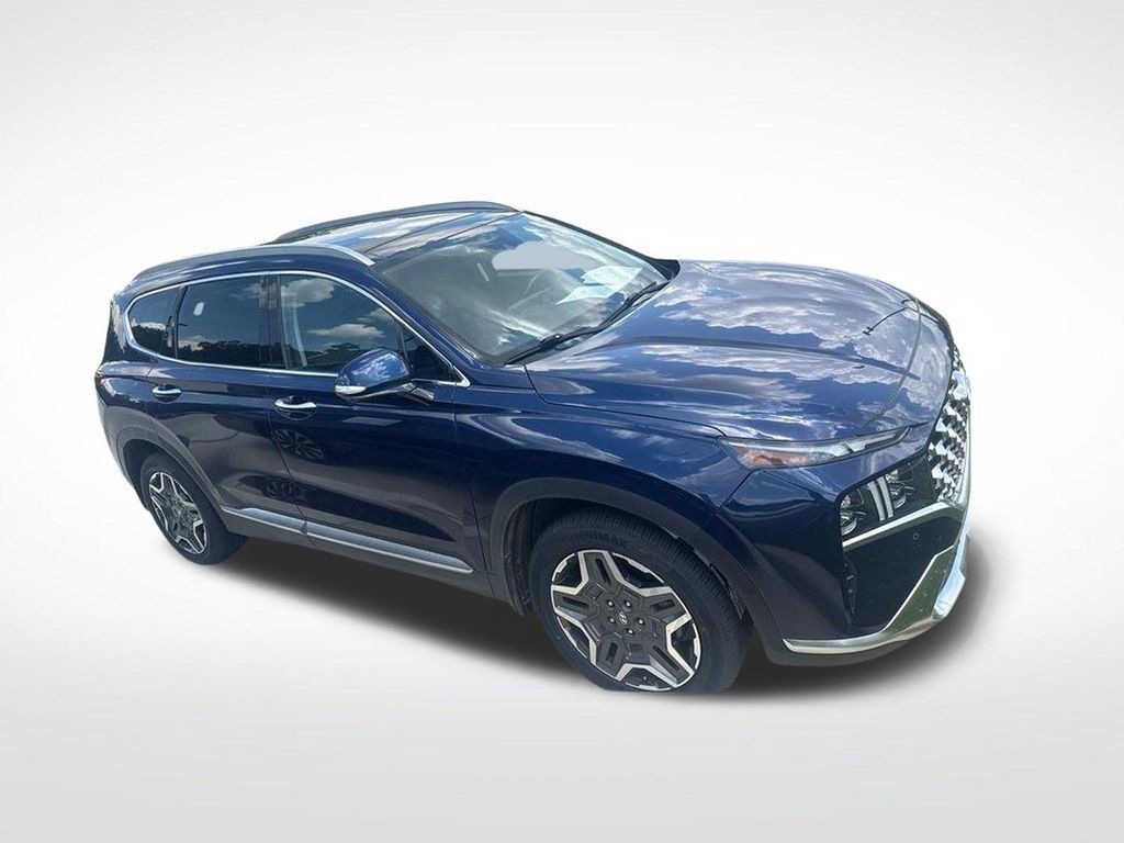 Used 2022 Hyundai Santa Fe Limited FWD image 2