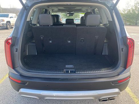 Used 2021 Kia Telluride EX image 26