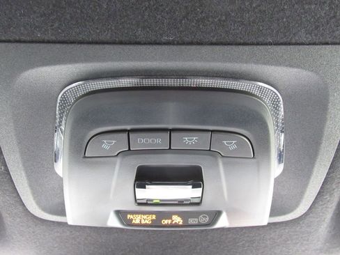 Used 2024 Toyota Corolla Cross SE image 24