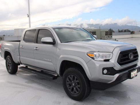 Used 2023 Toyota Tacoma SR5 image 2