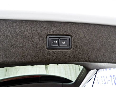 Used 2019 Audi Q7 3.0T Prestige image 14