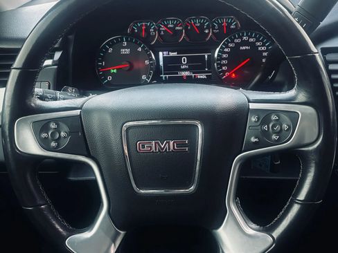 Used 2020 GMC Yukon SLE w/ SLE Value Package image 10