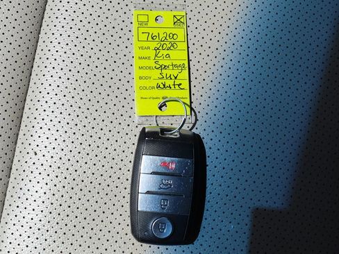Used 2020 Kia Sportage EX FWD image 60