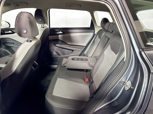 Used 2023 Volkswagen Taos S image 20