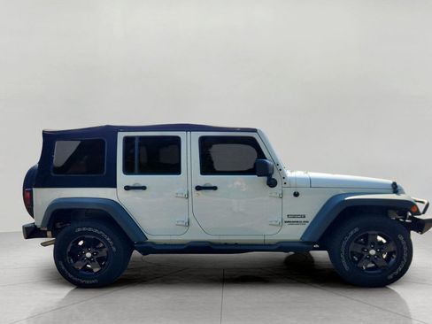Used 2016 Jeep Wrangler Unlimited Sport w/ Quick Order Package 24S AWD/4WD image 5