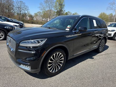 Used 2020 Lincoln Aviator Reserve w/ Elements Package Plus RWD image 3