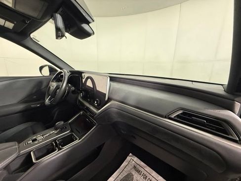 Used 2024 Lexus TX 550h AWD Plug-In Hybrid w/ Technology Package image 38