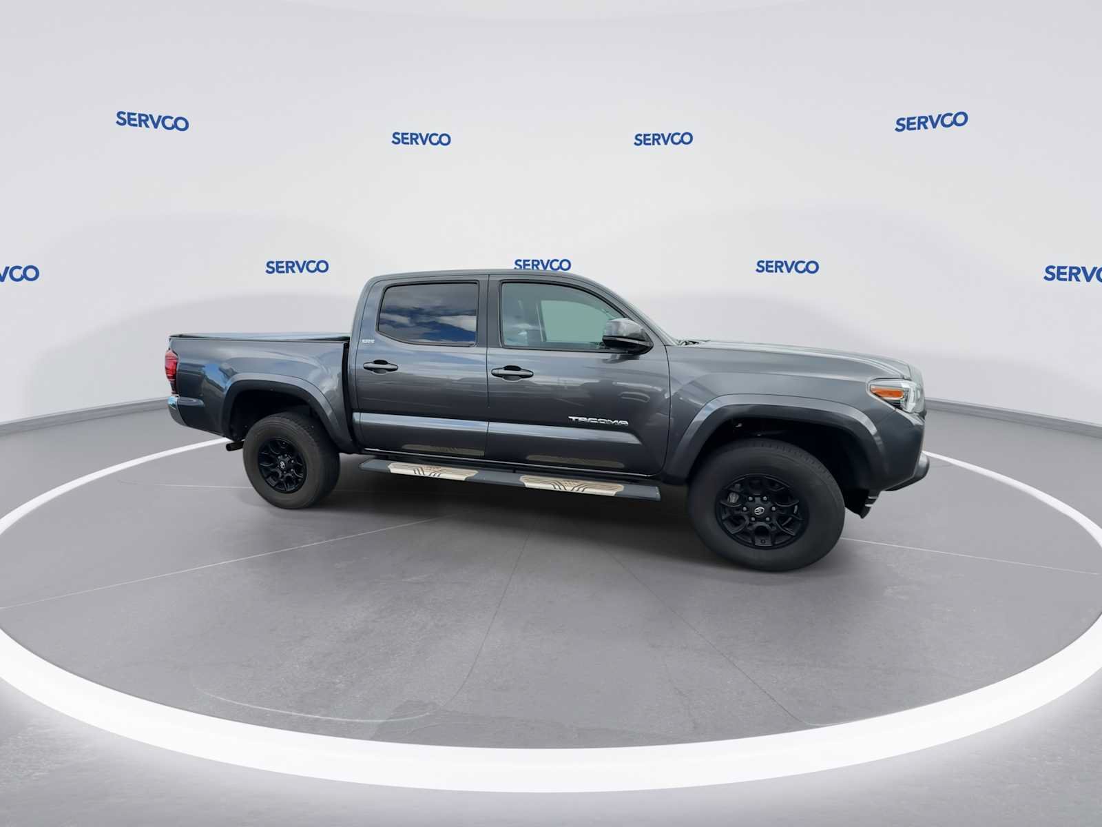 Used 2021 Toyota Tacoma SR5 RWD image 9
