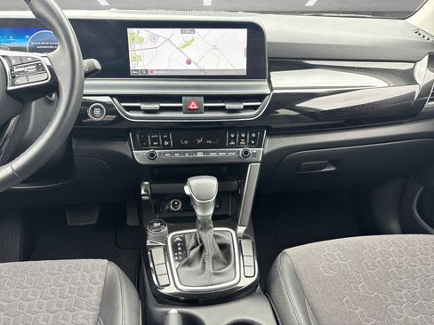 Used 2024 Kia Seltos S image 3