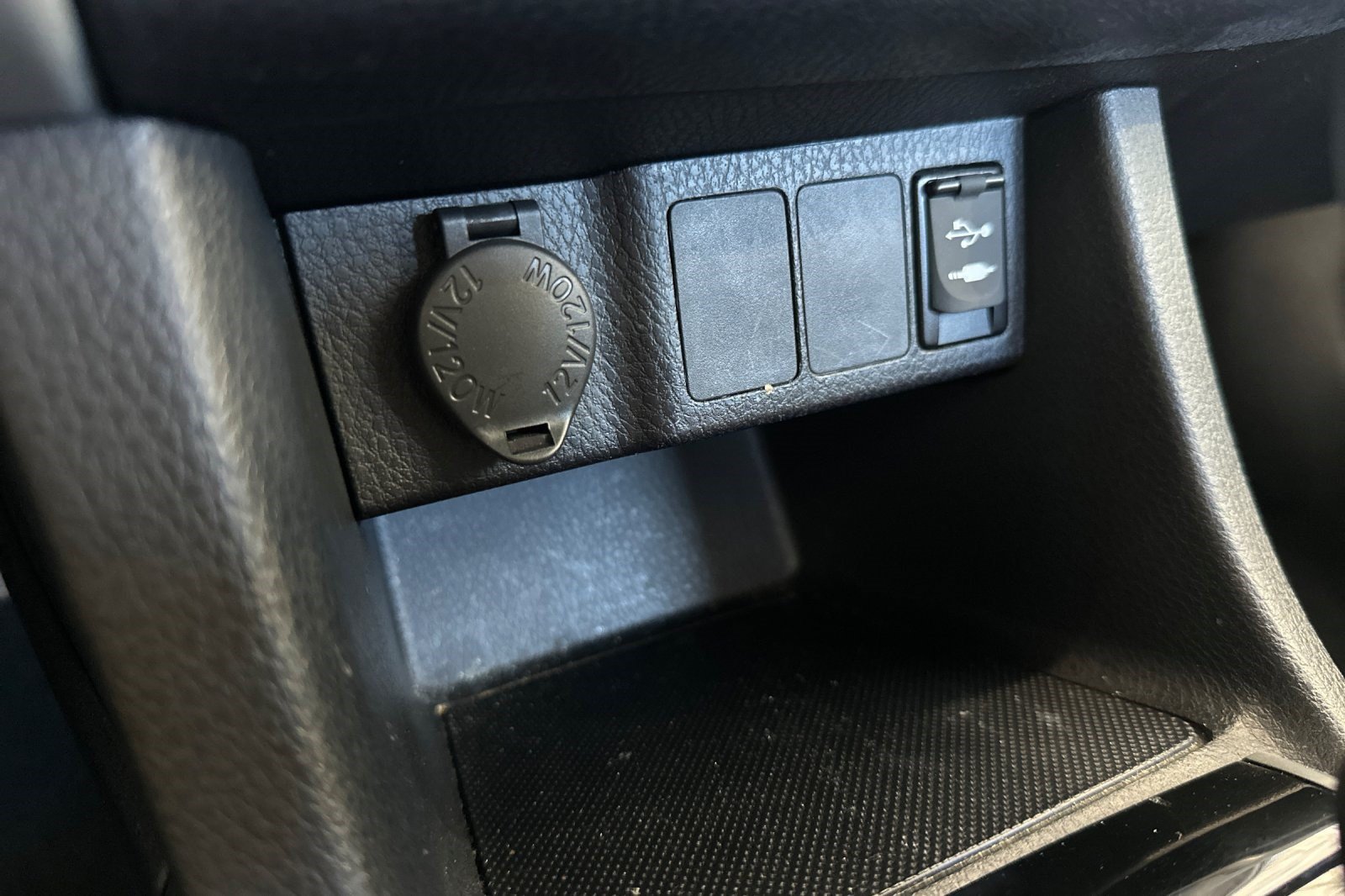 Used 2019 Toyota Corolla LE FWD image 37