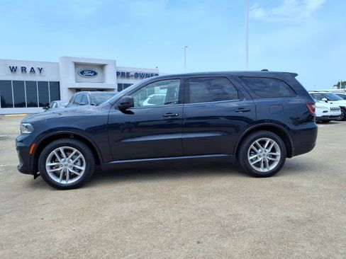 Used 2023 Dodge Durango GT RWD image 2