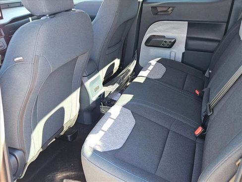 New 2025 Ford Maverick XLT image 15