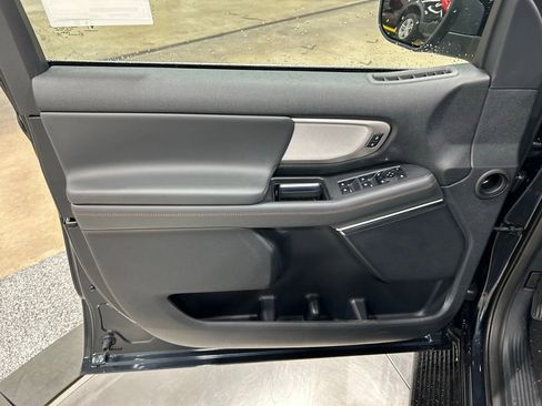 New 2025 Ford Expedition Max Active image 12