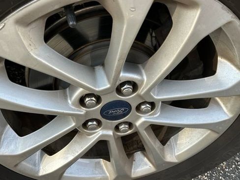 Used 2020 Ford Escape SE AWD/4WD image 6