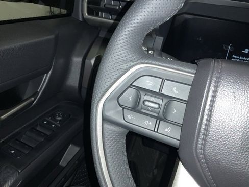 Used 2025 Toyota Tacoma TRD Off-Road image 22