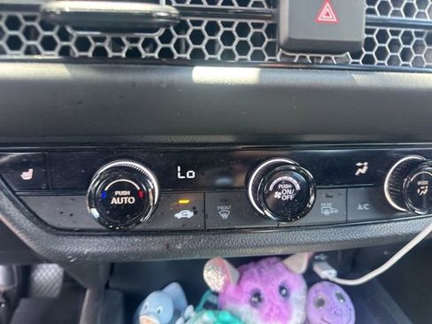Certified 2024 Honda HR-V Sport image 7