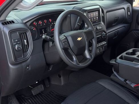 Used 2024 Chevrolet Silverado 1500 Custom image 12