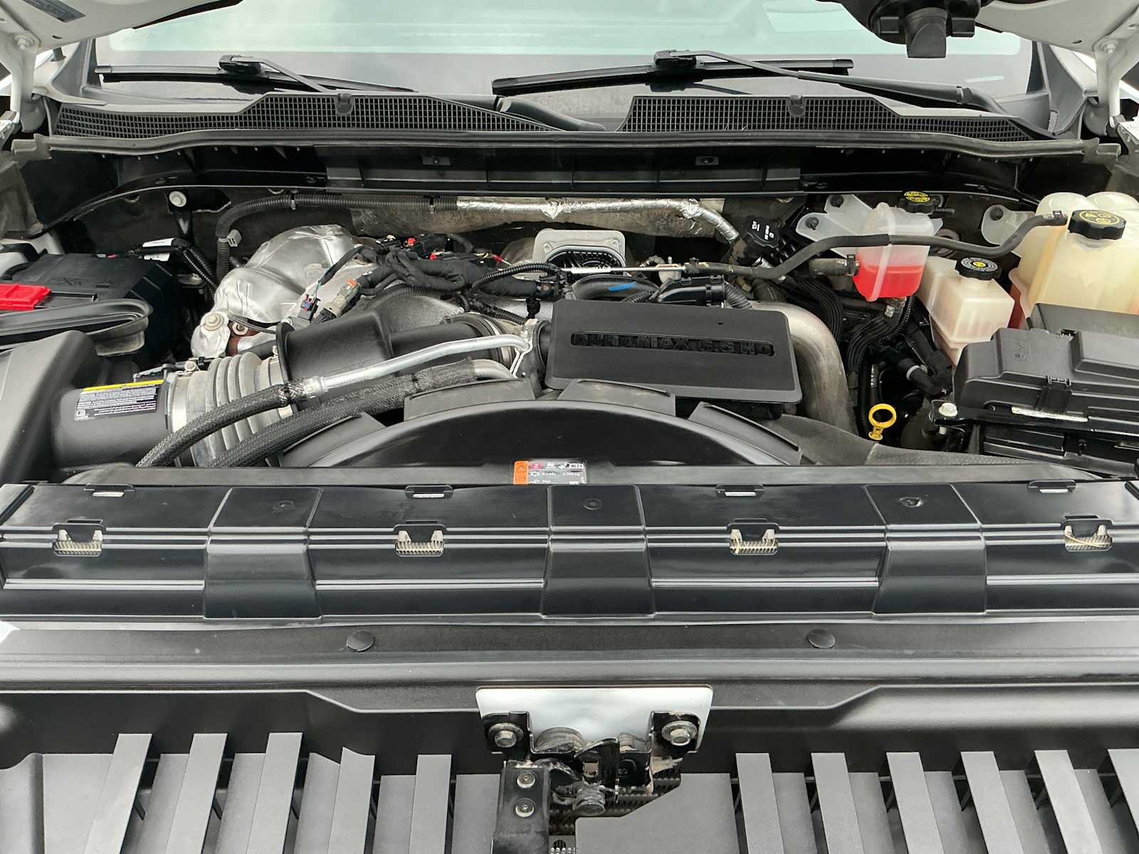 Used 2024 Chevrolet Silverado 2500 High Country w/ High Country Premium Package AWD/4WD image 28