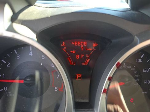 Used 2015 Nissan Juke S image 18