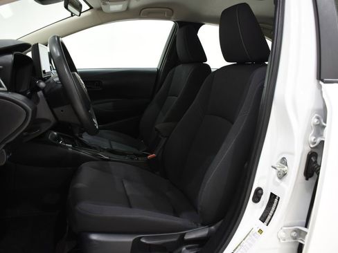 Used 2023 Toyota Corolla LE image 21