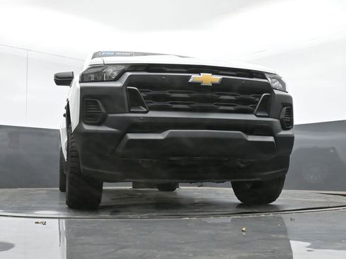 Used 2024 Chevrolet Colorado W/T w/ WT Convenience Package image 39