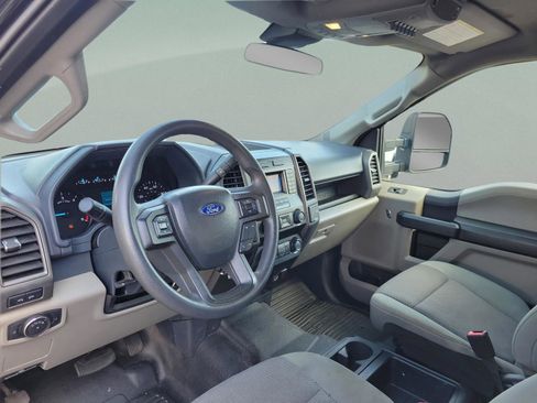 Used 2022 Ford F350 XL w/ Power Equipment Group image 3