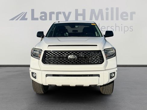 Used 2019 Toyota Tundra Platinum image 8