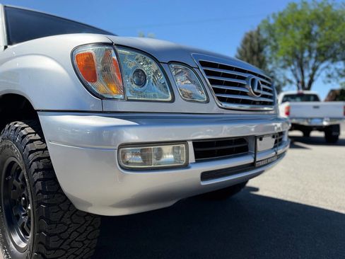Used 2006 Lexus LX 470 4WD image 17