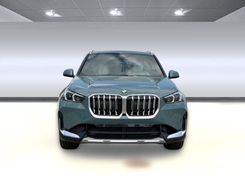 Used 2026 BMW X1 xDrive28i w/ Technology Package AWD/4WD image 5