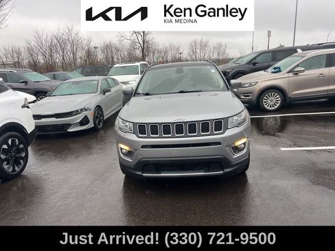 Used 2019 Jeep Compass Limited image 2