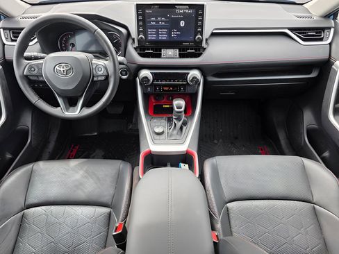 Used 2022 Toyota RAV4 TRD Off-Road AWD/4WD image 22