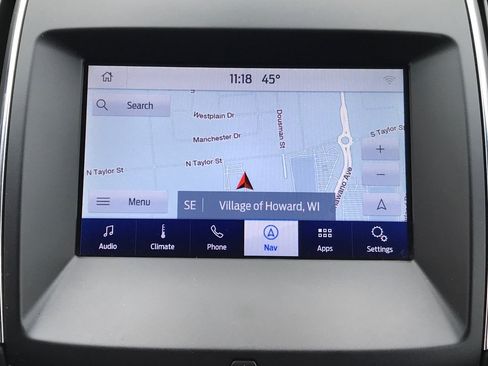 Used 2019 Ford Edge Titanium w/ Cold Weather Package AWD/4WD image 13