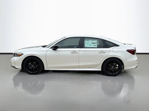 Used 2026 Honda Civic Sport image 4