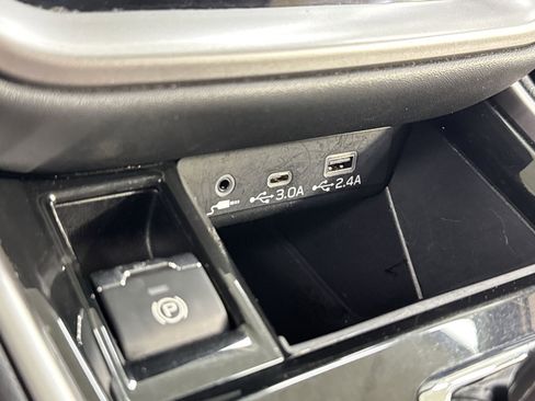 Used 2024 Subaru Outback Limited AWD/4WD image 36